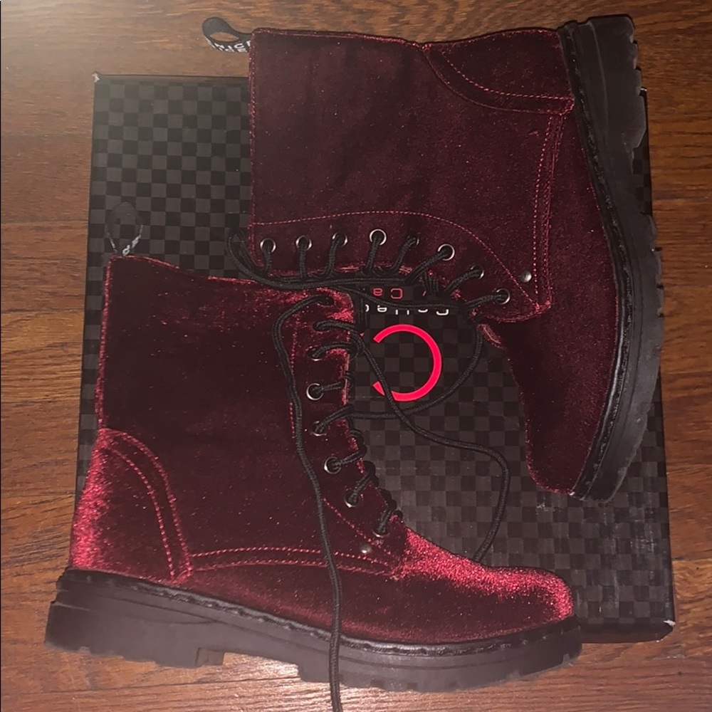 Carrini Lace Up Combat Boot